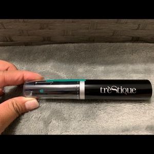 Trèstique Curler + Lash-Enhancing Mascara